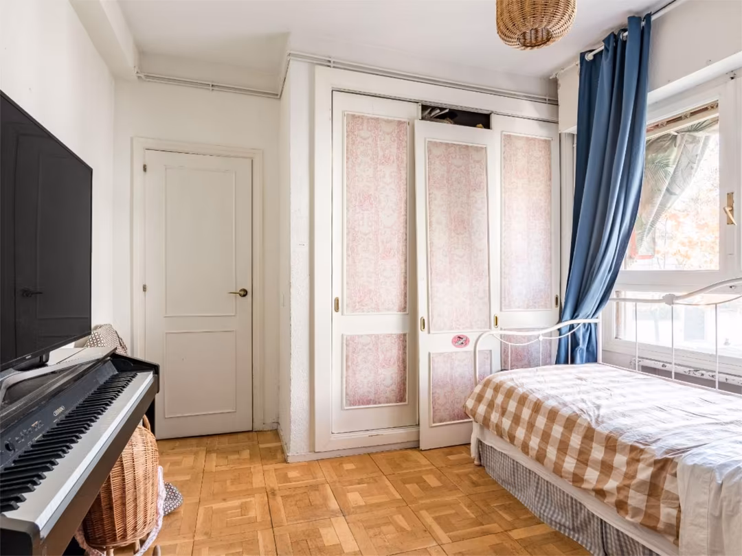 Piso en  Calle de Ángel de Diego Roldán 48 - Foto 12