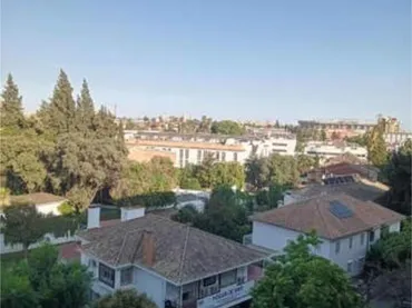 Piso en Reina Mercedes - Foto 7