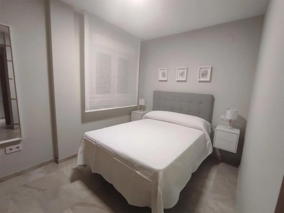 Piso en  Calle Escritora Ángeles López de Ayala 7 - Foto 8