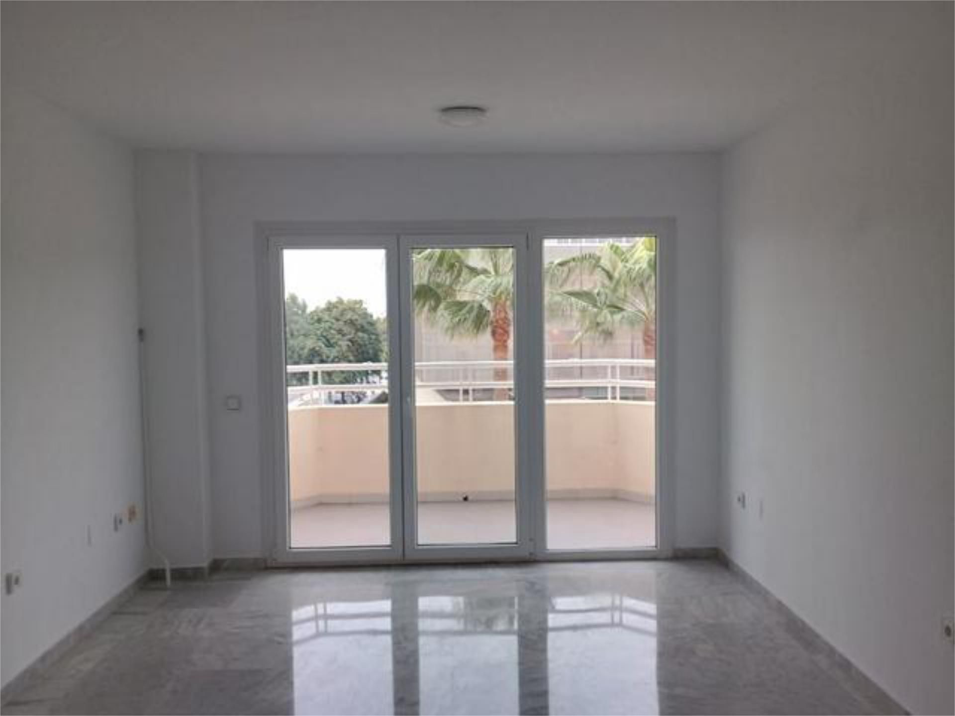 Piso en Paseo Marítimo - Foto 9