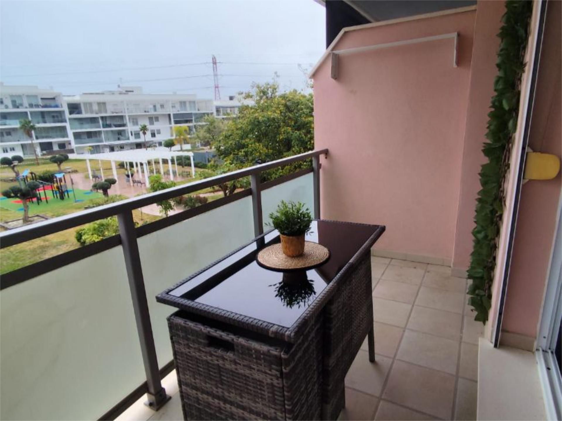 Piso en  Avenida Rocio Jurado 7 - Foto 35