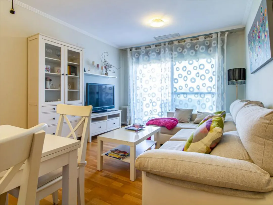 Piso en  Carrer Pintor Sorolla 8 - Foto 2