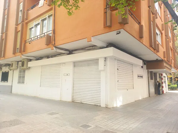 Local en Plaza d'Hondures, 32, Ciutat Jardí - Foto 1