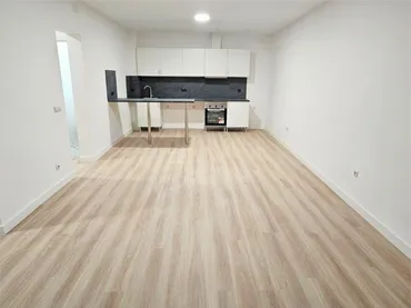Piso en  Avenida del Doctor Antonio García-Tapia Urrutia 9 - Foto 1
