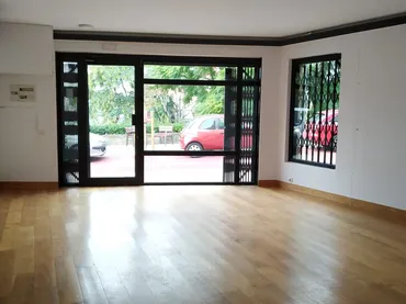 Local comercial en Sant Just Desvern - Foto 5