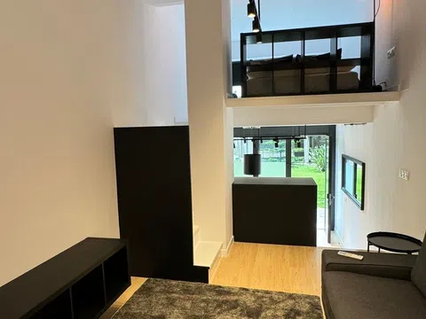 Dúplex en travesía de les Corts, 363