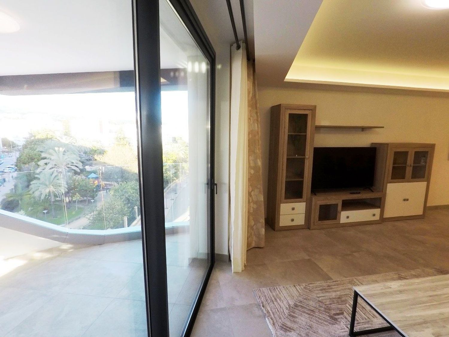 Piso en avenida Juan Carlos I, 42 - Foto 8