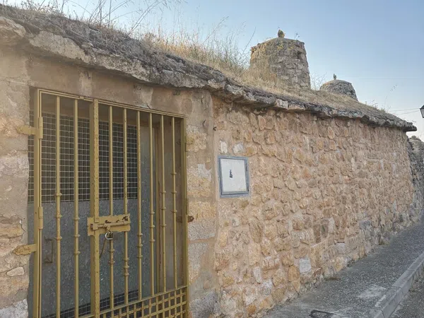 Casa de pueblo en Zona de bodegas s/n - Foto 2