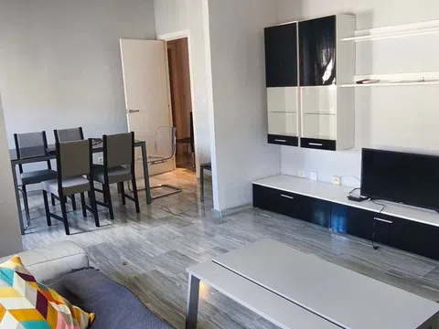 Piso en avenida de las Ciencias, 10