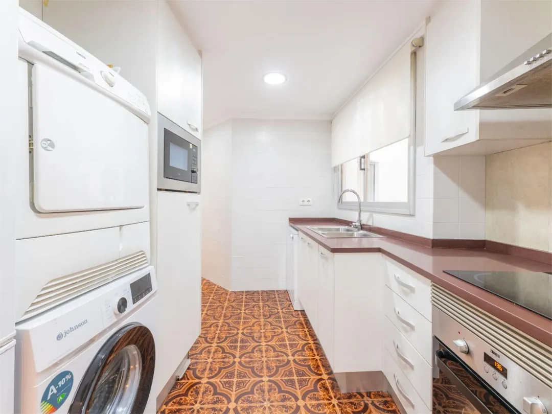 Piso en  Carrer de Yecla 19 - Foto 14