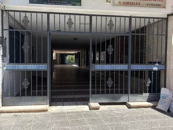Piso en Calle Castilla, 82, Calle Betis - Pagés del Corro - Foto 2
