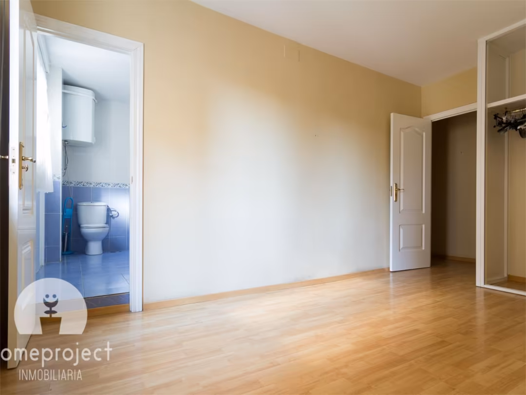 Piso en  Calle Recogidas 6 - Foto 8