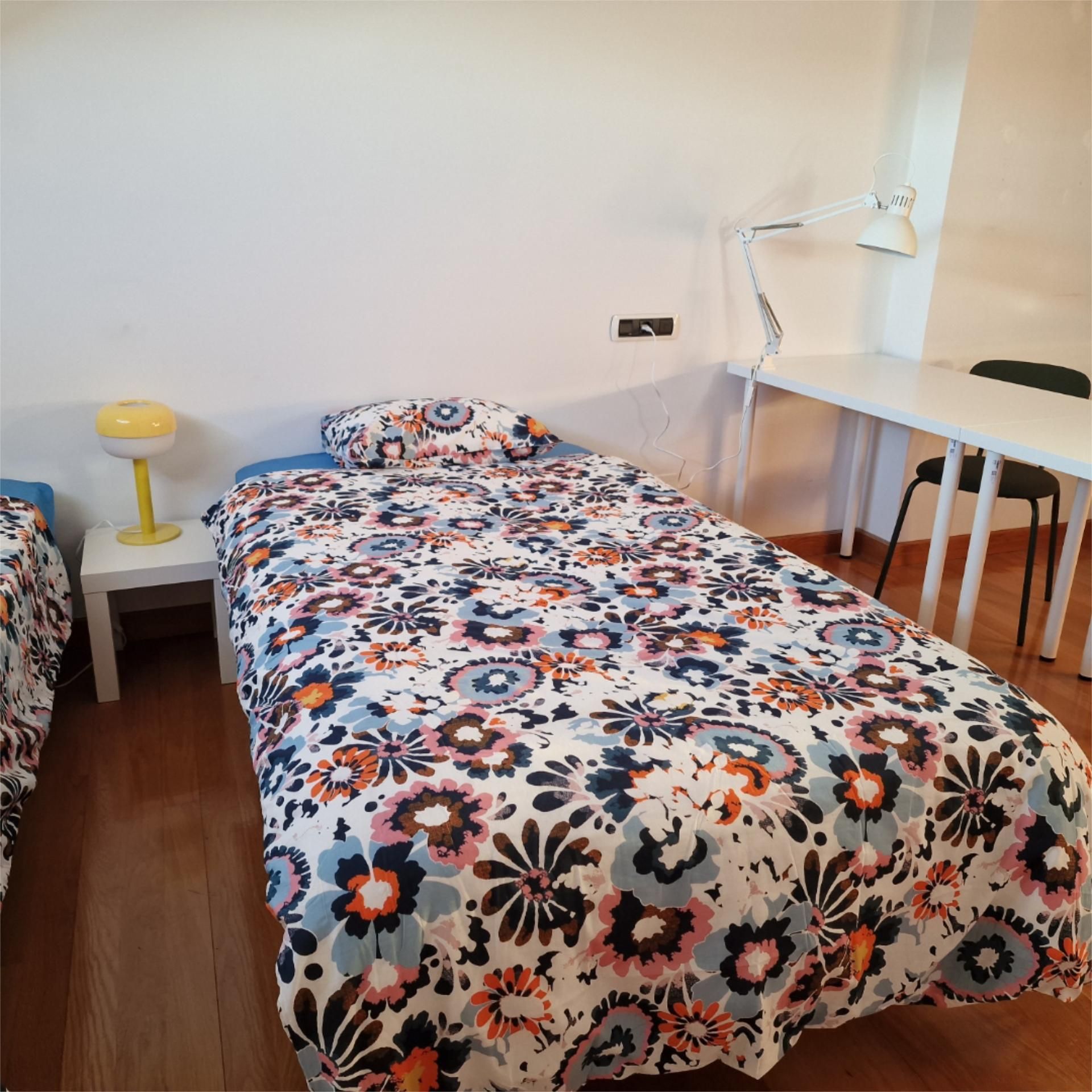 Piso en  Rúa de Frei Rosendo Salvado 20 - Foto 3