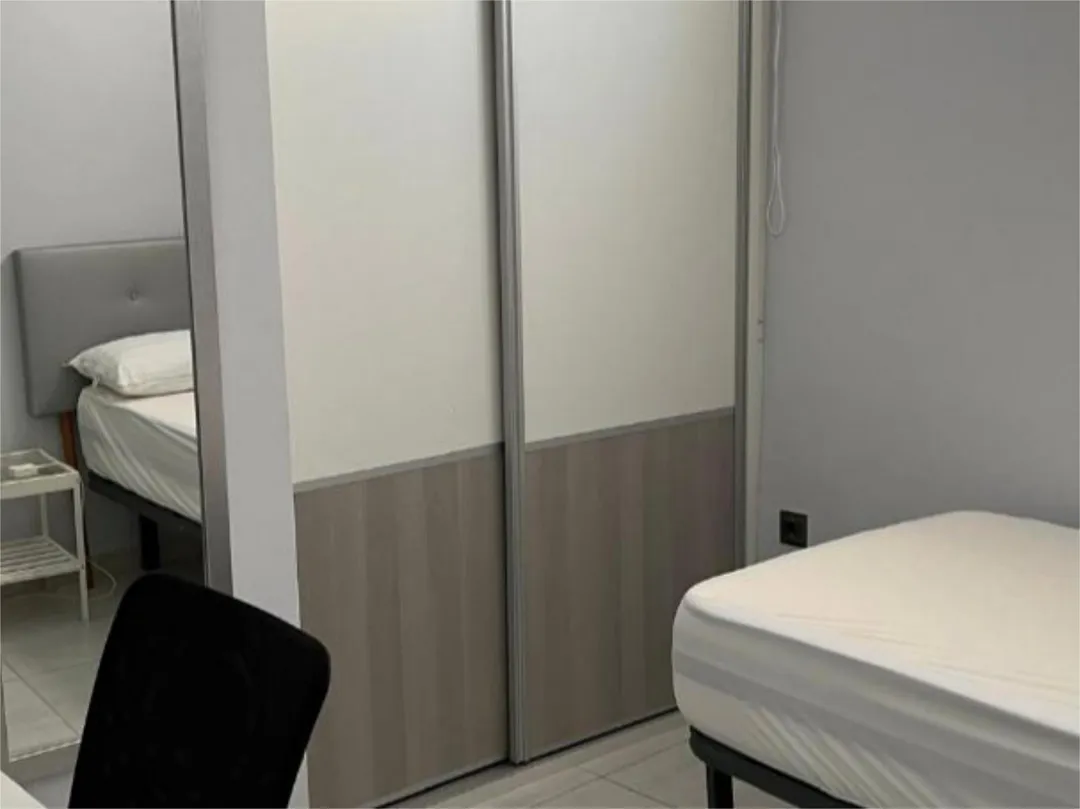 Casa adosada en  Calle Nidos 21 - Foto 9