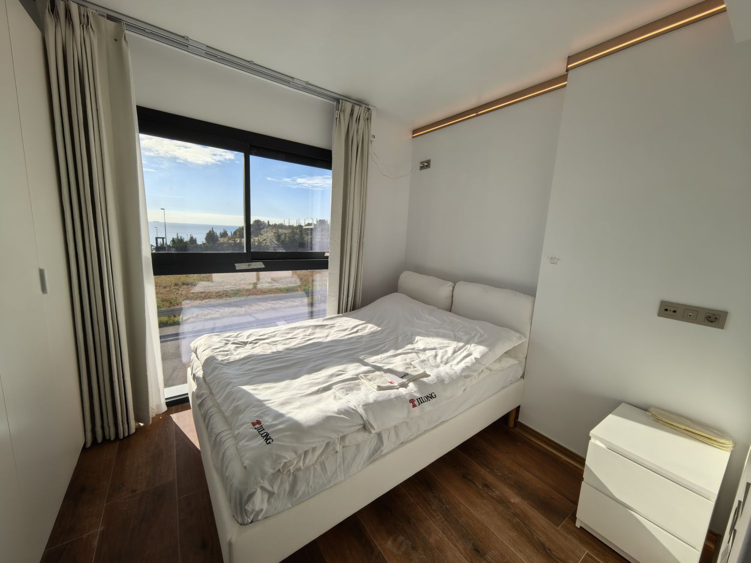 Chalet adosado en Ronda 8 de Març - Foto 19