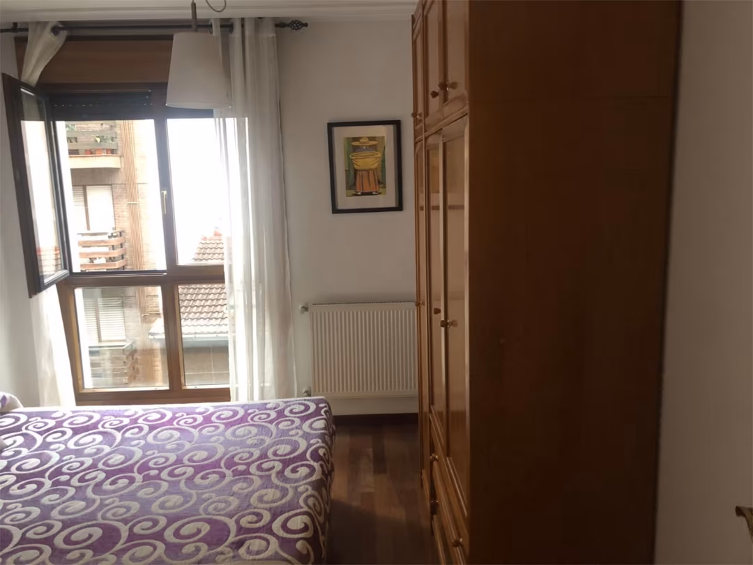 Apartamento en  Calle Marqués de Valero de Urria 8 - Foto 4