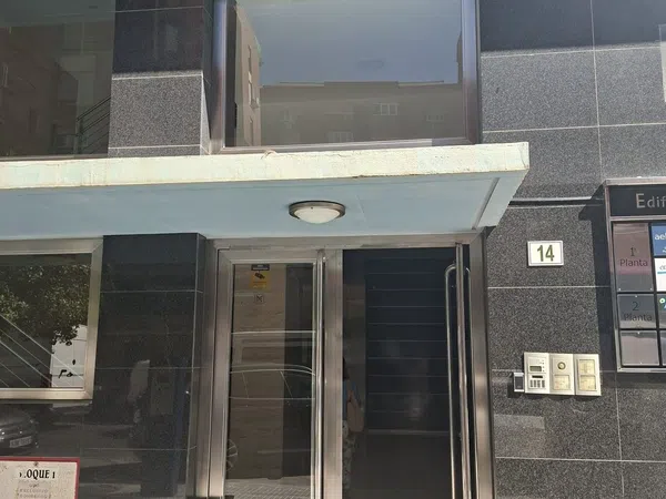 Piso en calle Eslava, 14