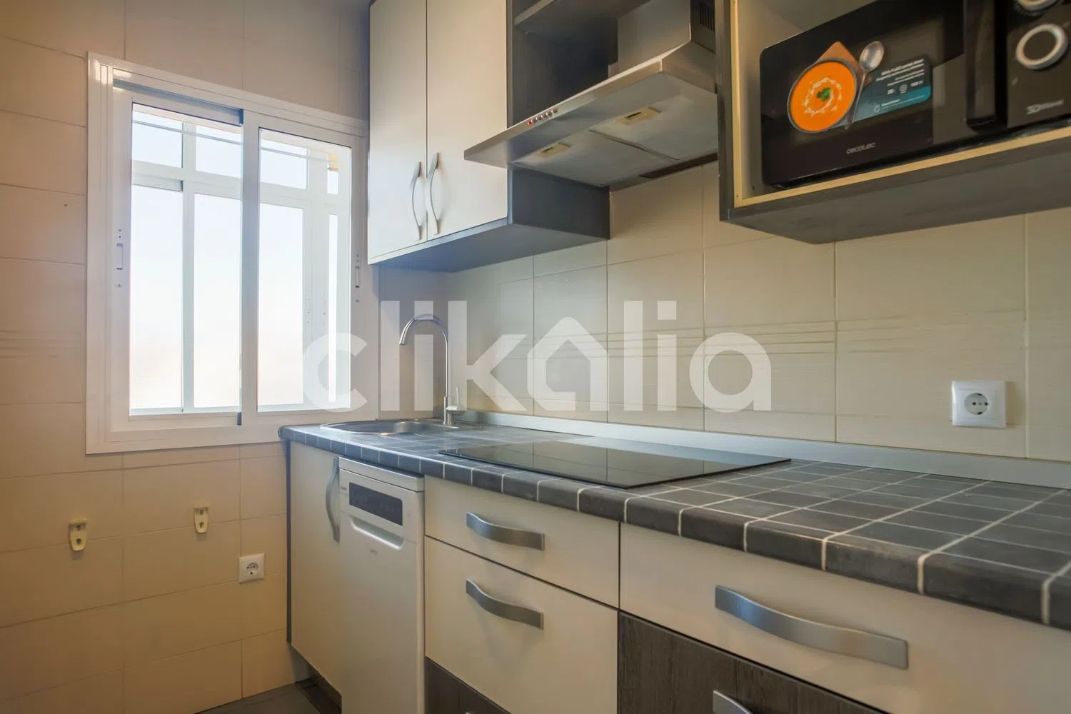 Piso en calle de Ochagavia - Foto 4