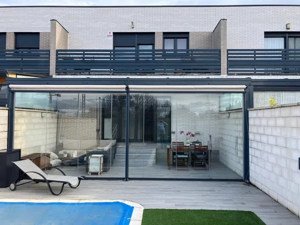 Chalet adosado en Las Cañas - Foto 3