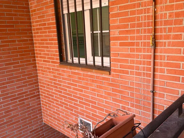 Chalet adosado en Calle Valle de Cardos, Valdezarza - Foto 6