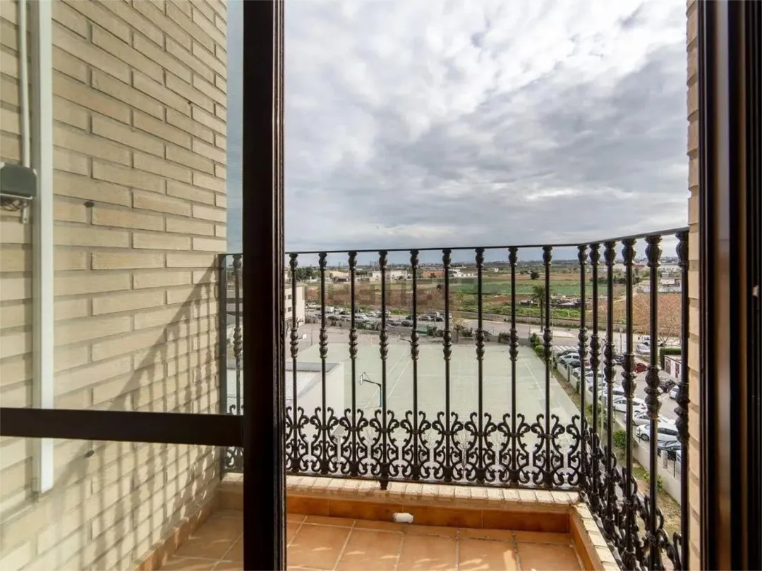 Piso en  Carrer de Carmen Estellés 10 - Foto 25