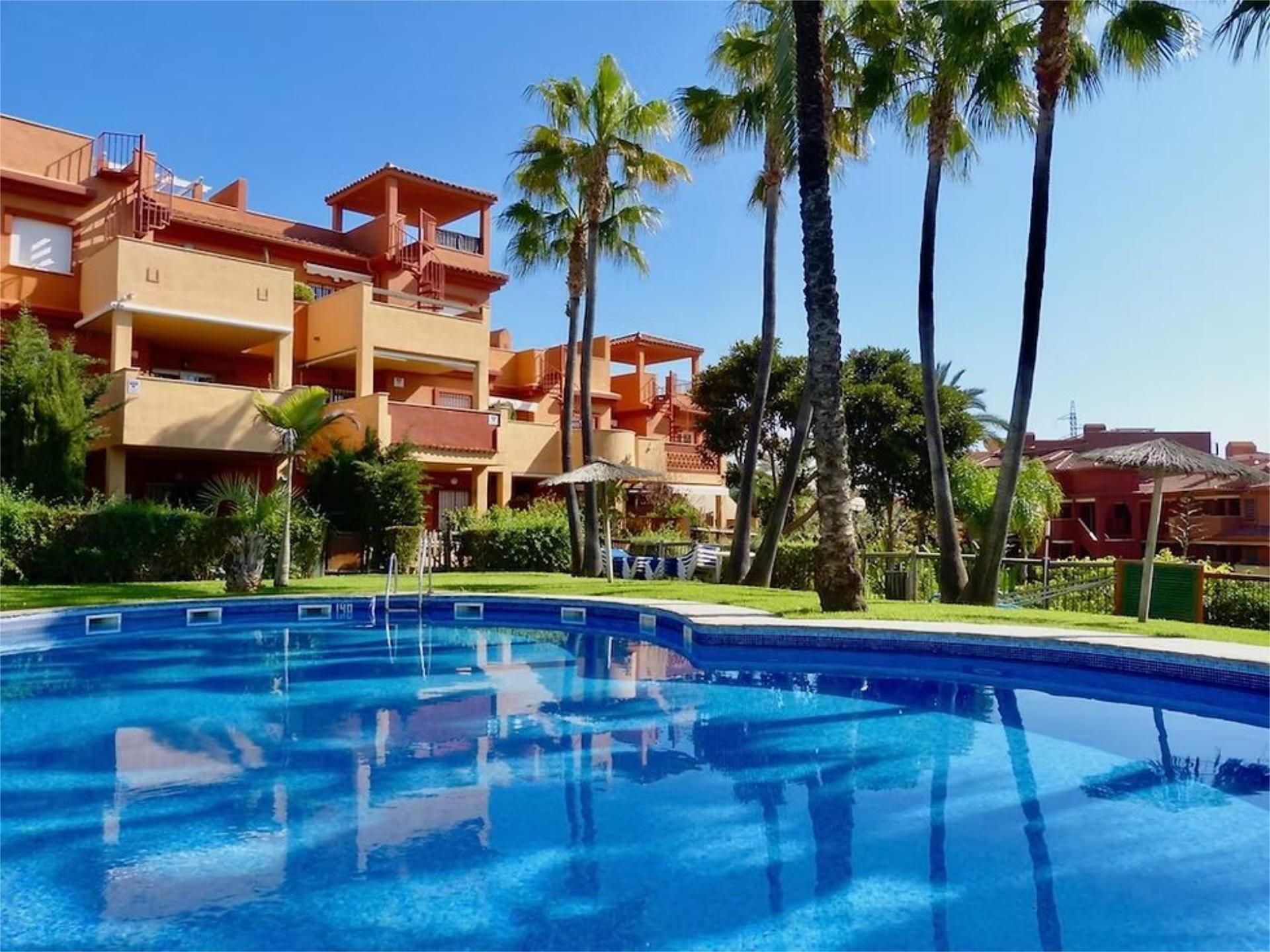 Piso en  Avenida Aljaima 15 - Foto 6