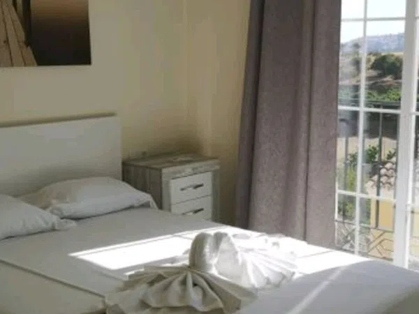 Chalet adosado en Calle socrates, 30 - Foto 2