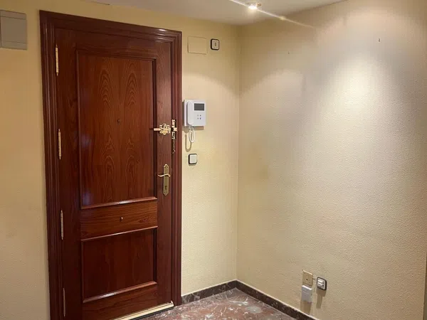 Piso en Pasaje de Almériz, 10 - Foto 1