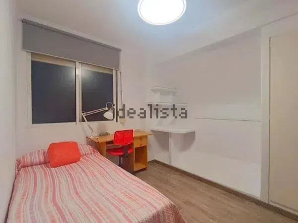 Dúplex en avenida Carlos de Haya, 204