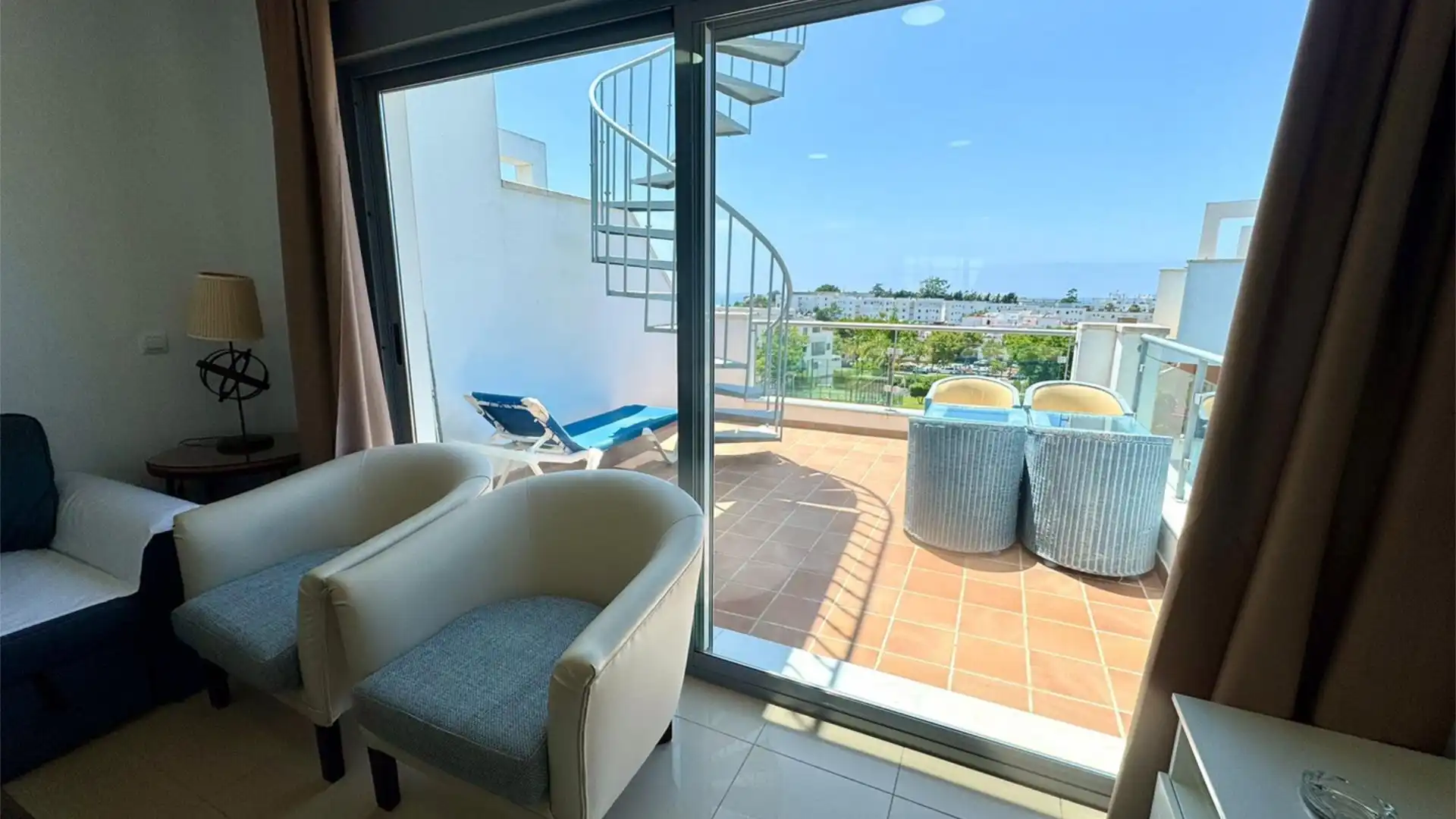 Apartamento en  Calle 8 de Marzo 25 - Foto 4