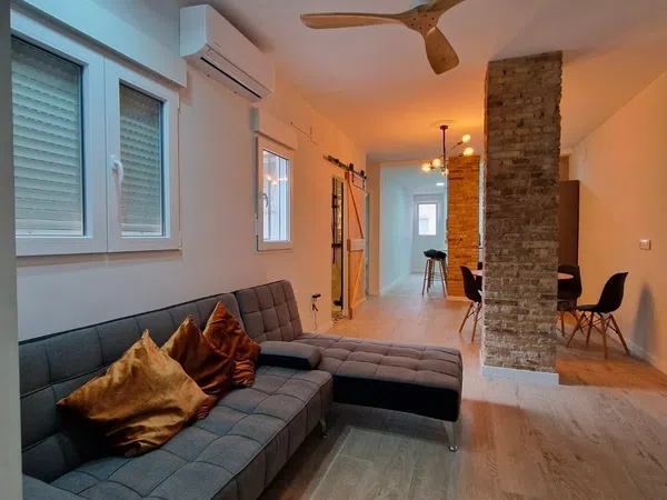 Piso en calle de Planas, 52 - Foto 1