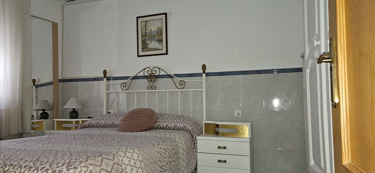 Chalet adosado en Calle Nogal, 6 - Foto 3