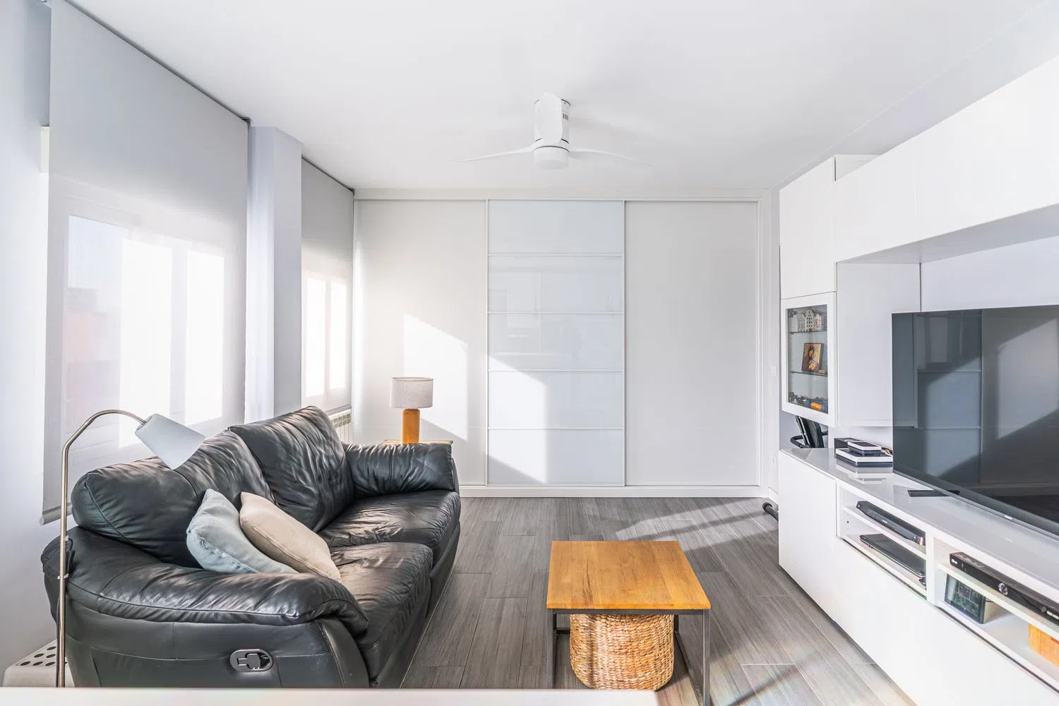 Piso en Barrio Pinar del Rey - Foto 3