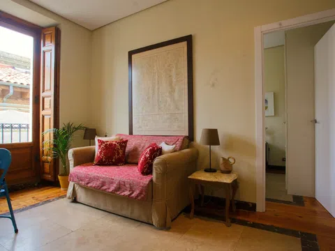 Piso en calle del Almendro, 27