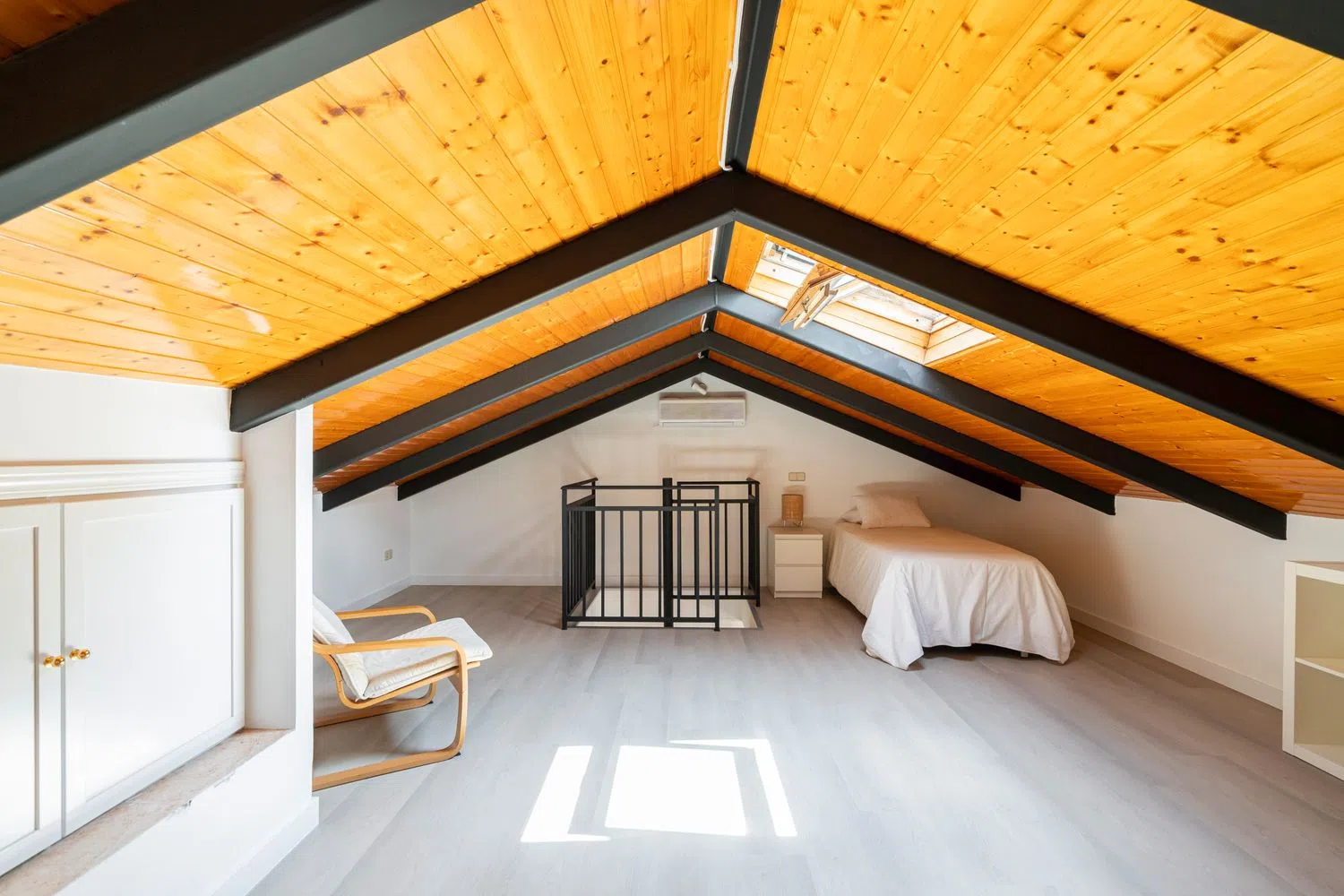 Dúplex en calle de Alcalá, 295 - Foto 1