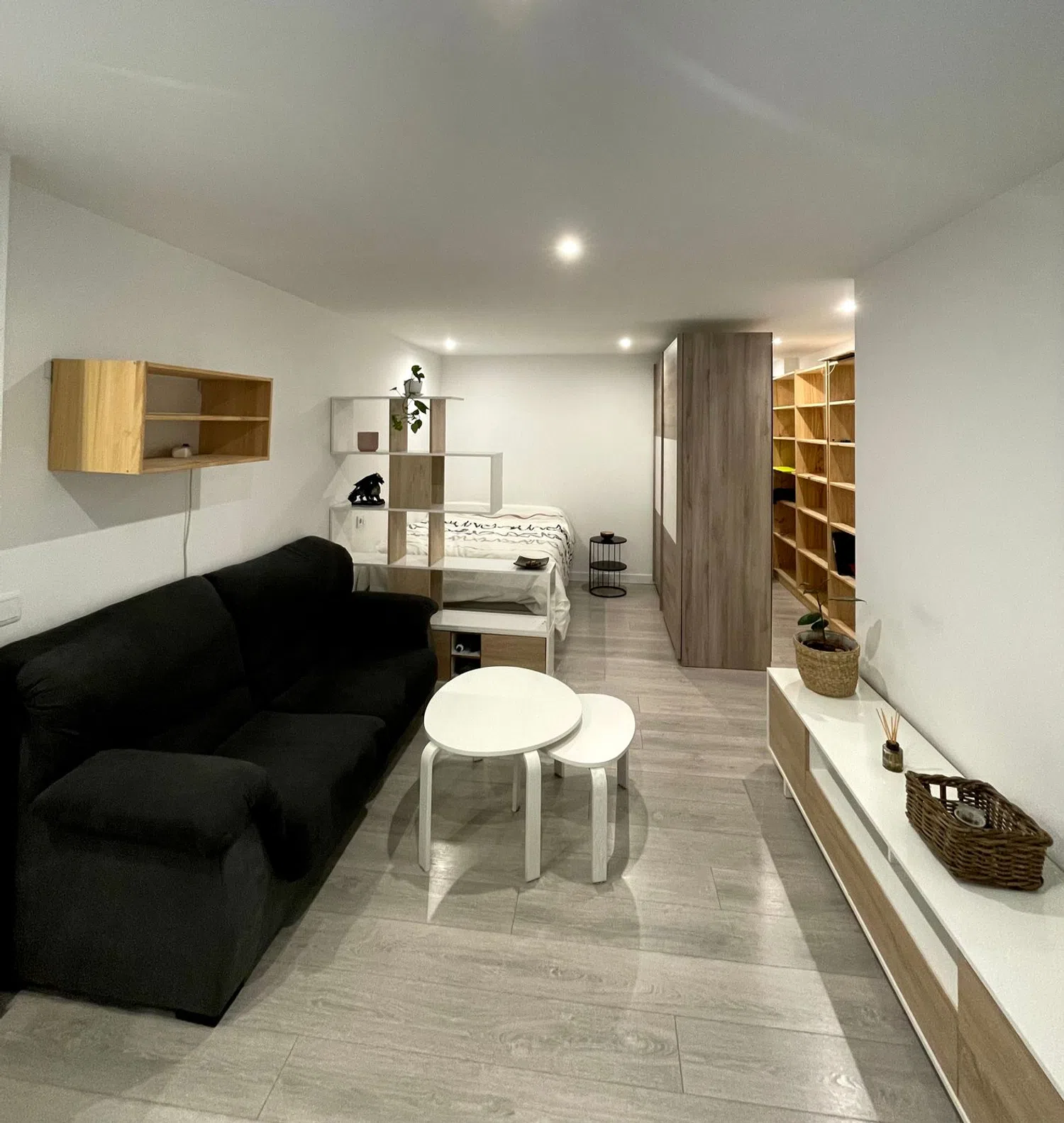 Estudio en calle Isidro Segovia, 1 - Foto 1