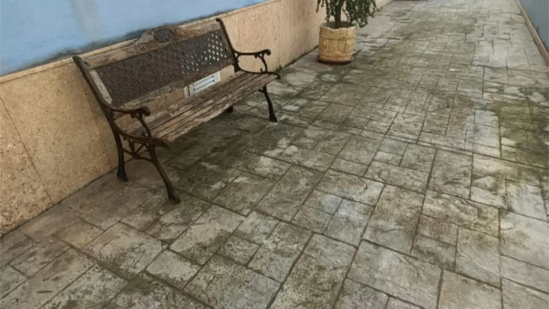 Casa adosada en  Carrer Consueta 56 - Foto 4