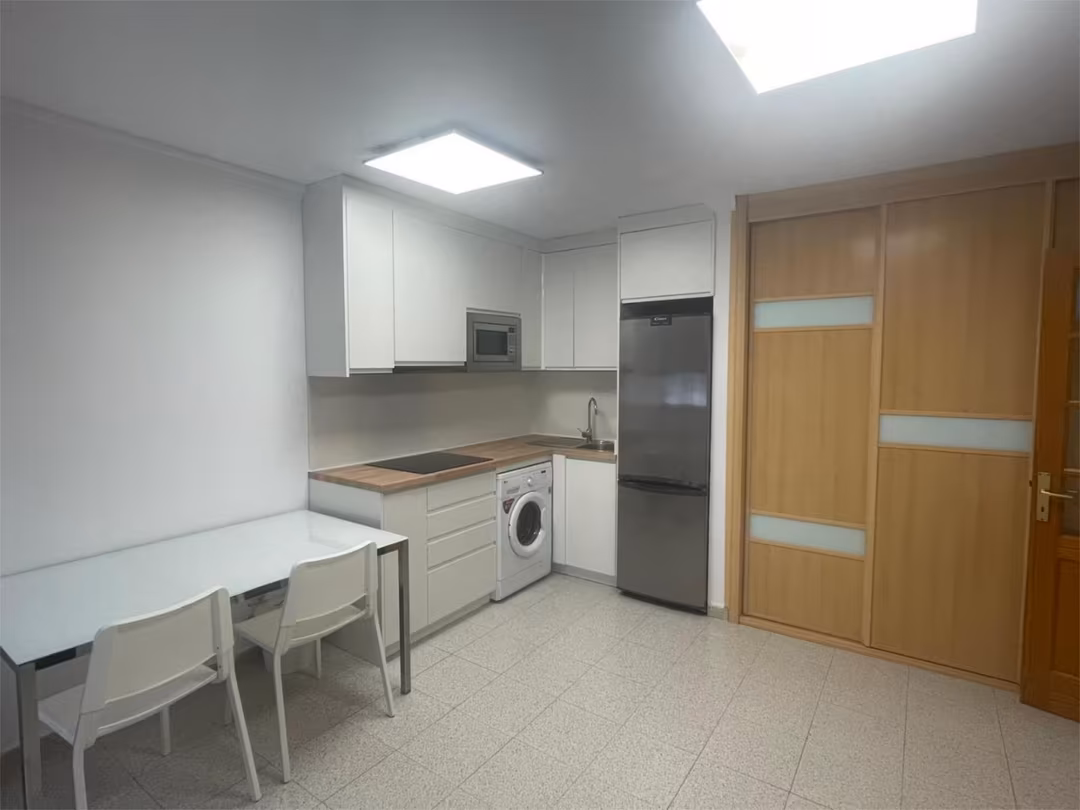 Apartamento en  Calle Obispo Rabadán 68