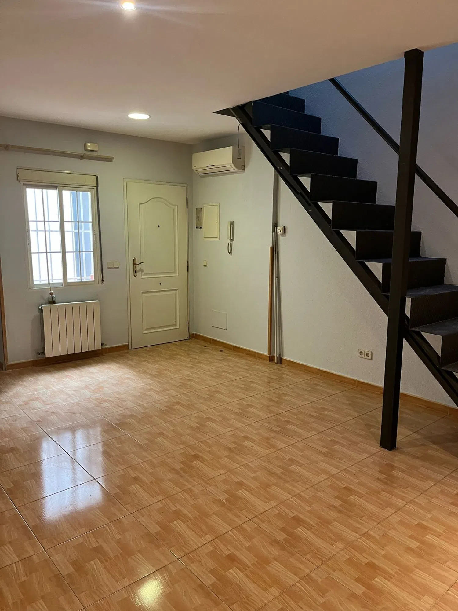 Dúplex en calle de Catalina Suárez, 10 - Foto 1