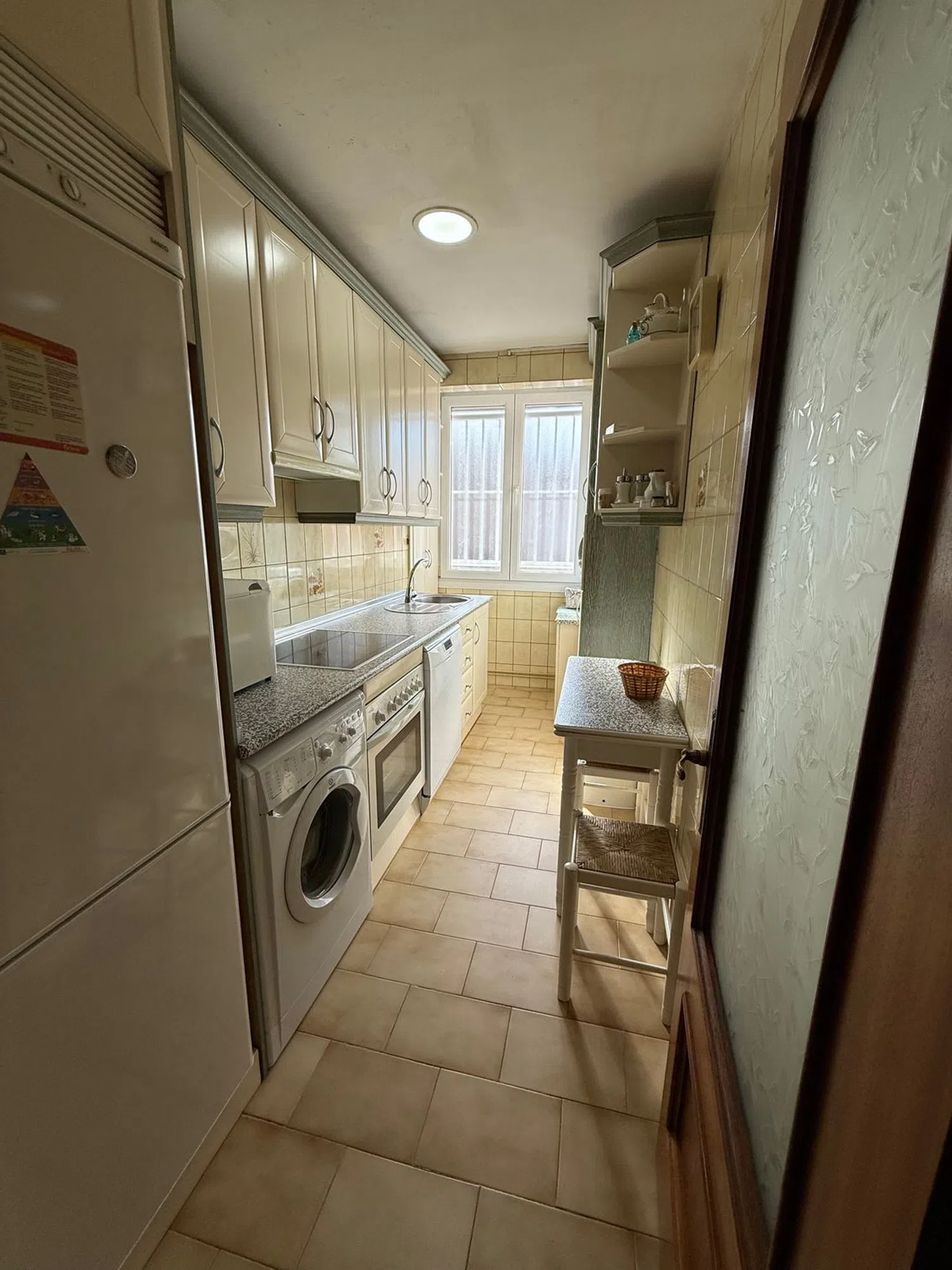 Piso en Barrio Zofío - Foto 24