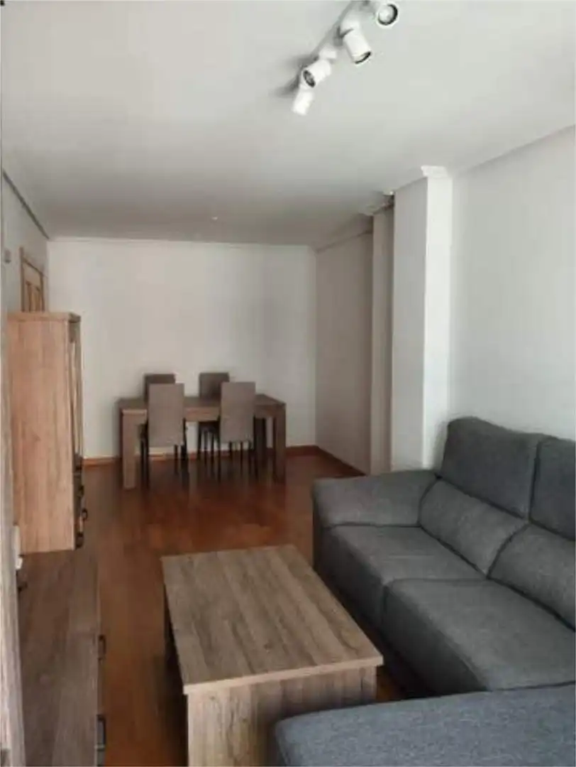 Piso en CIUDAD ESCOLAR - Foto 3