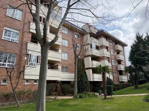 Piso en calle Granja del Conde, 6 - Foto 2