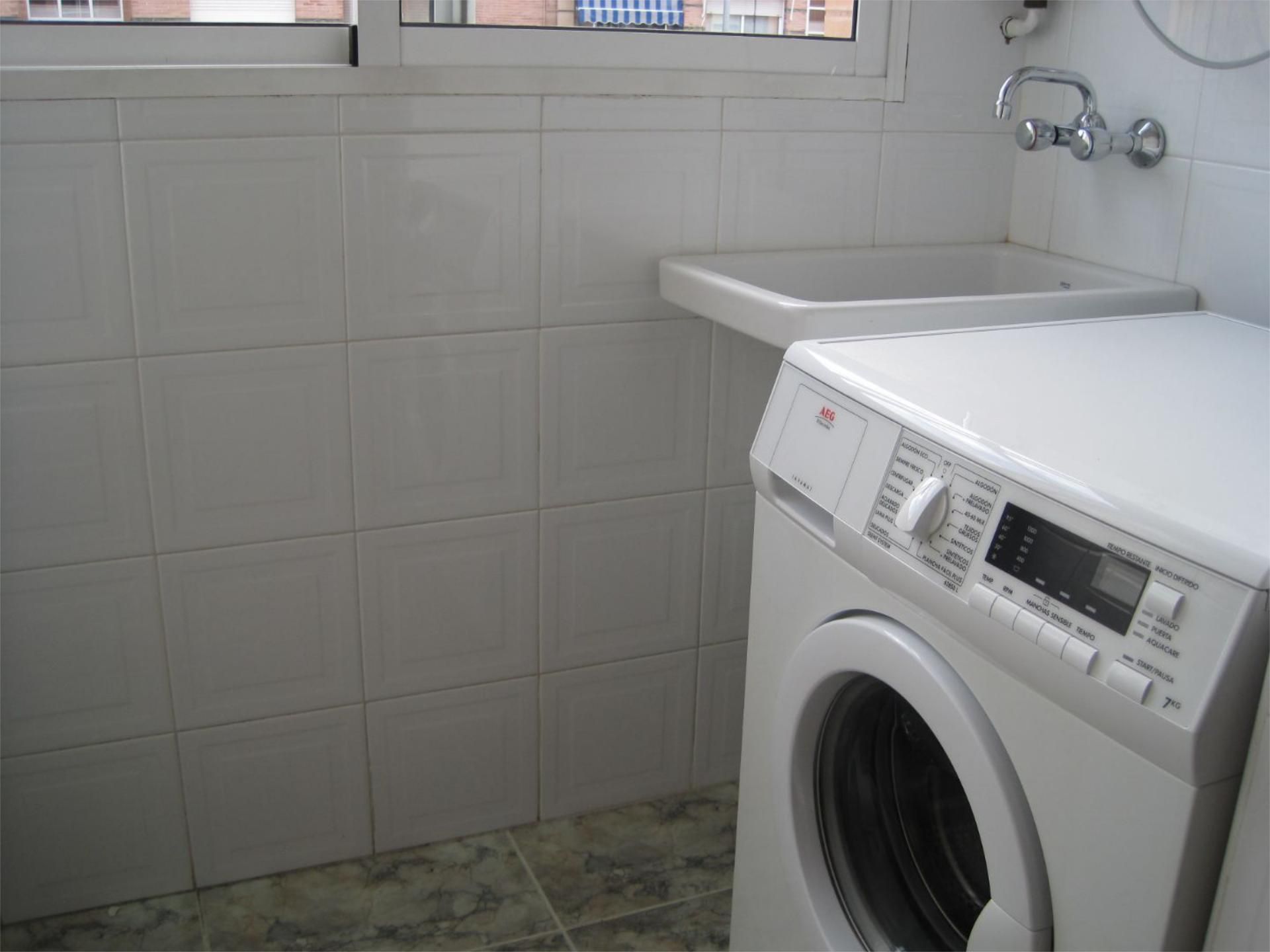 Piso en  Calle Villa Cisneros 5 - Foto 16