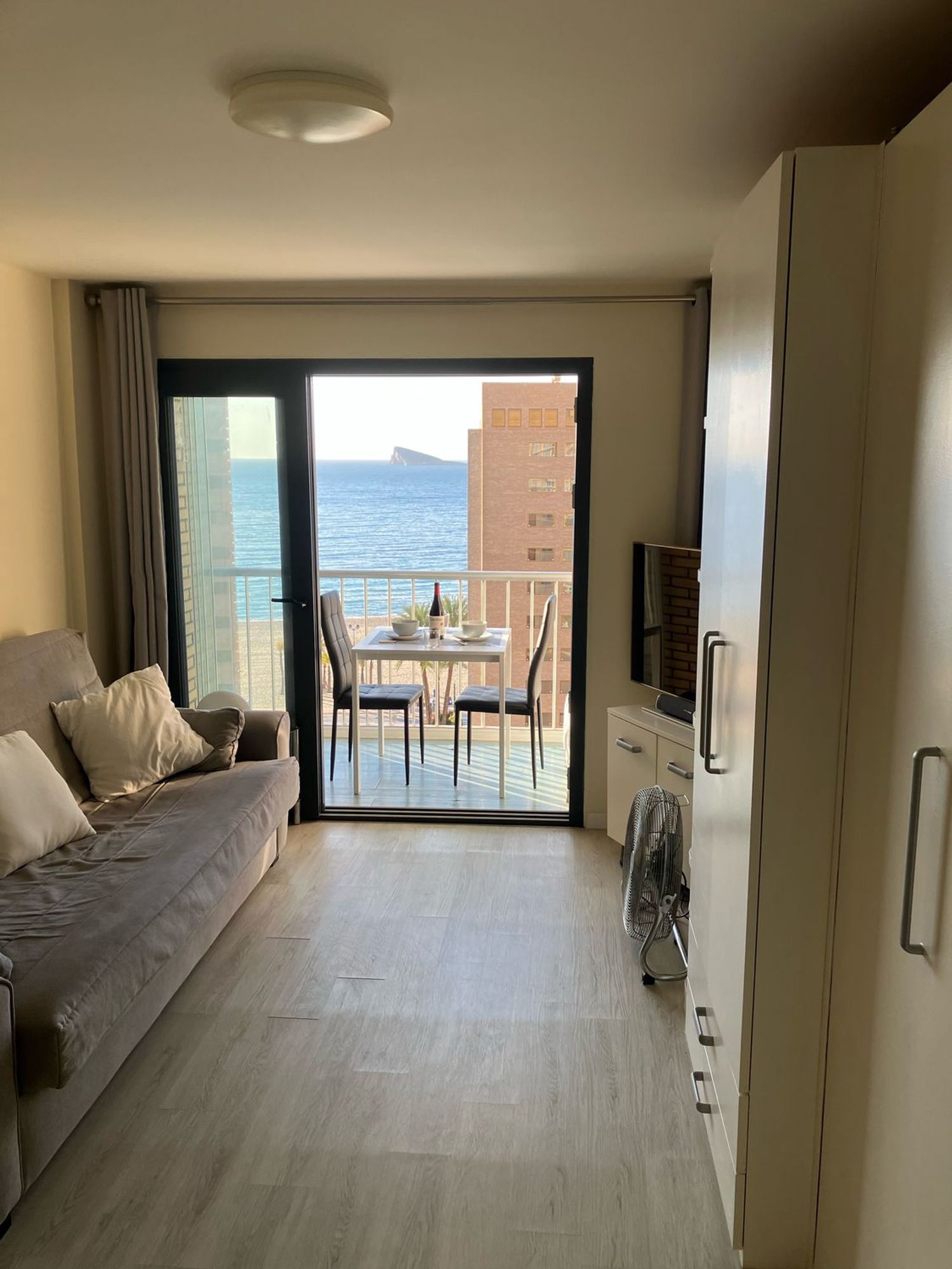 Estudio en calle L'Alfas del Pi, 8 - Foto 2