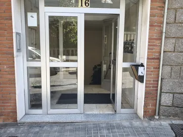 Piso en  Calle de la Virgen María 16 - Foto 1