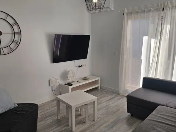 Piso en Calle Conde de Almenara, 1, El Cabanyal-El Canyamelar - Foto 1