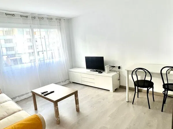 Piso en Avenida Mare de Déu de Bellvitge, Bellvitge - Foto 6