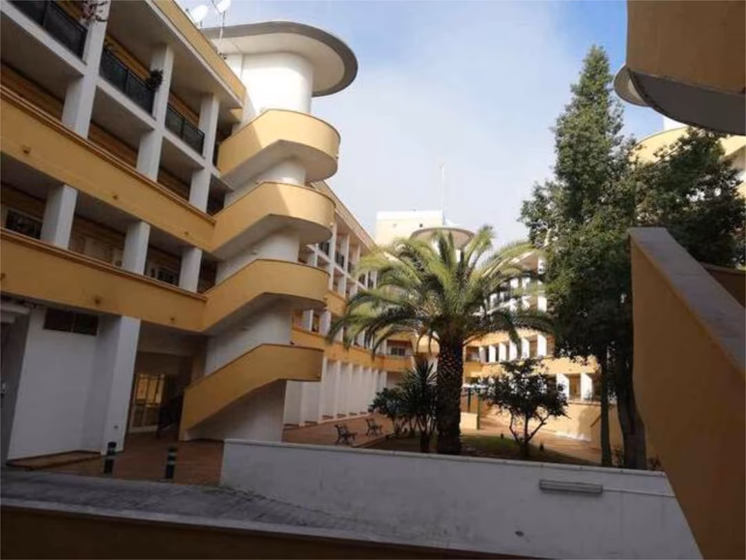 Piso en Residencial Nuevo Torneo 41009 - Foto 2