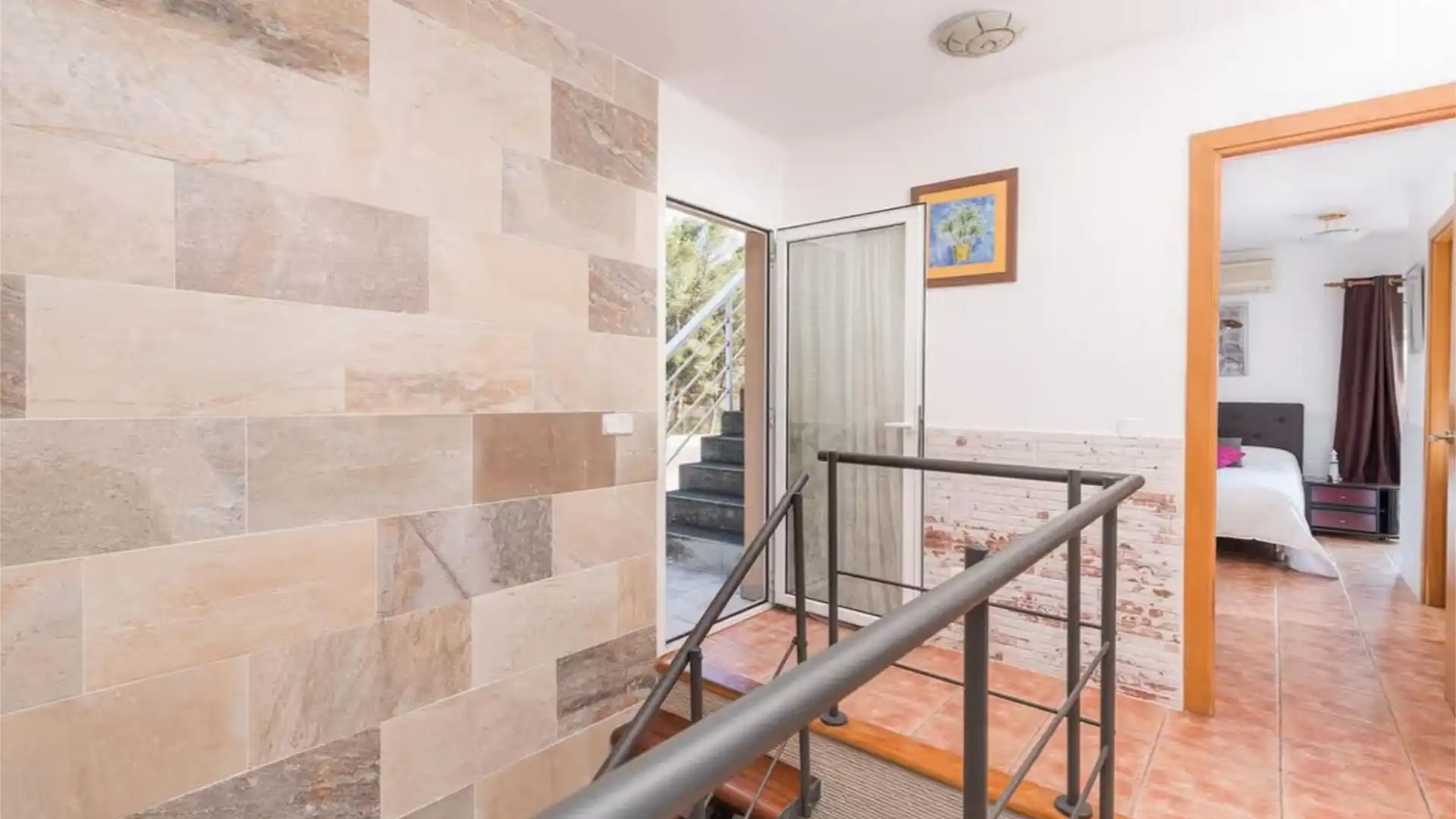 Casa adosada en  Camí d'Alcanada 8 - Foto 9