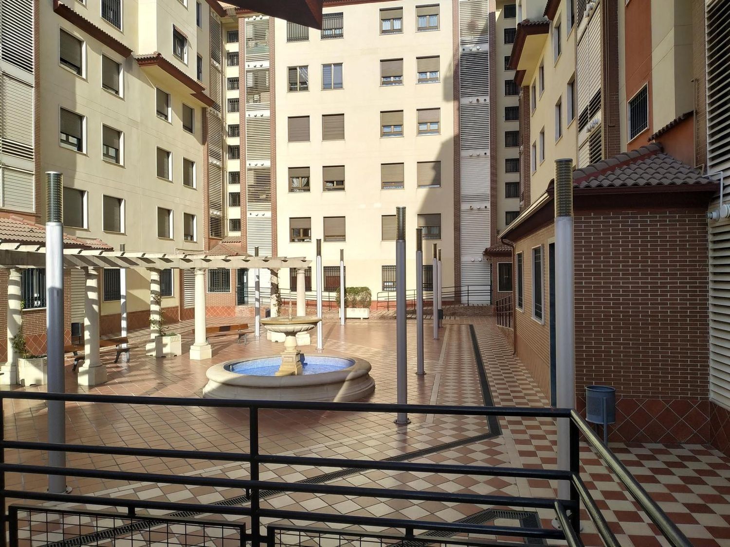 Piso en Calle Antonio Gaudí, 6, Cercadilla - Medina Azahara - Foto 2